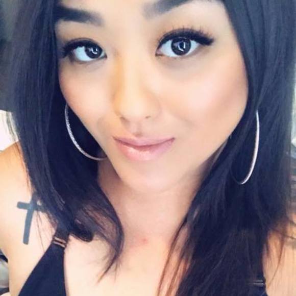 Meet your Posher, Jewels - Picture 1 of 1